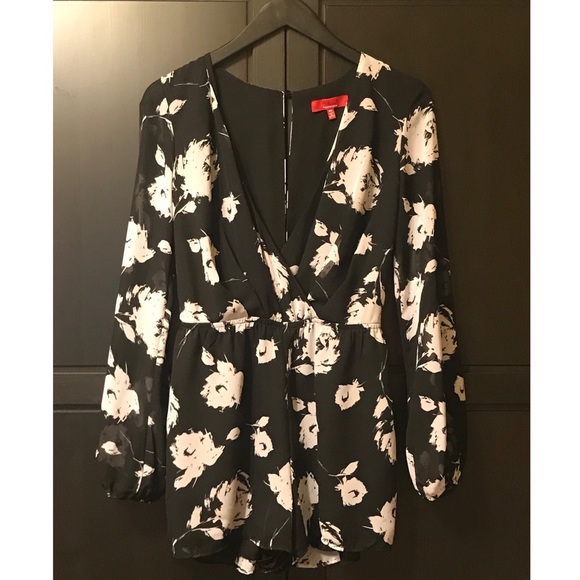 Pants - Black & White floral print romper - never worn